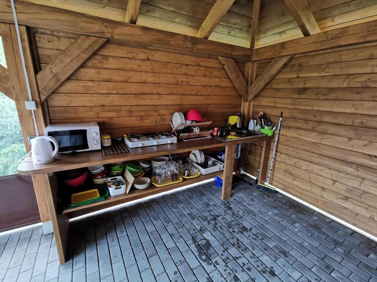 Jantar Pokoje I Domki U Reni Exterior foto